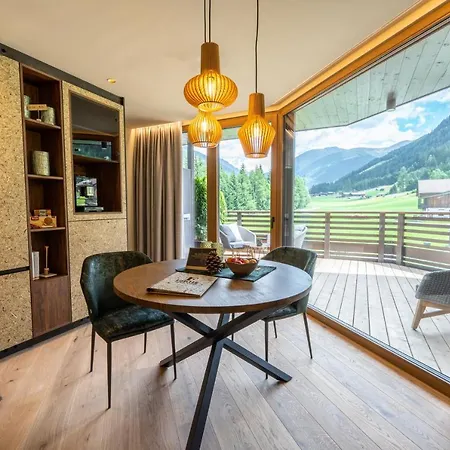 Fontis Luxury