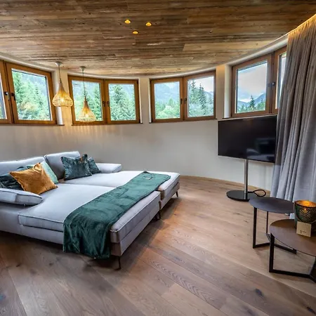 Aparthotel Fontis Luxury Santa Maddalena in Casies Valbassa